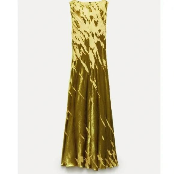 ZARA VELVET MIDI DRESS ZW COLLECTION - Picture 4 of 4